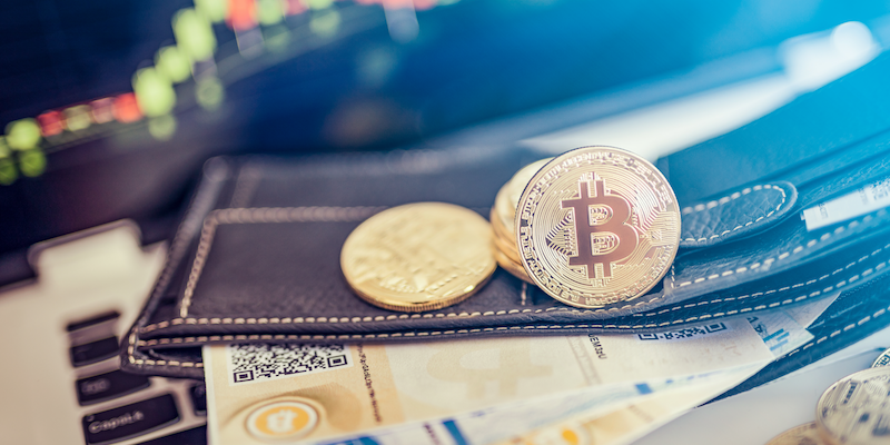 The Future of Marketplaces: Forecasting the Decentralized Model